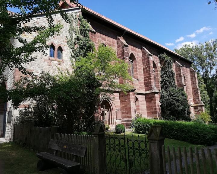 Rosencafe im Kloster Brunshausen