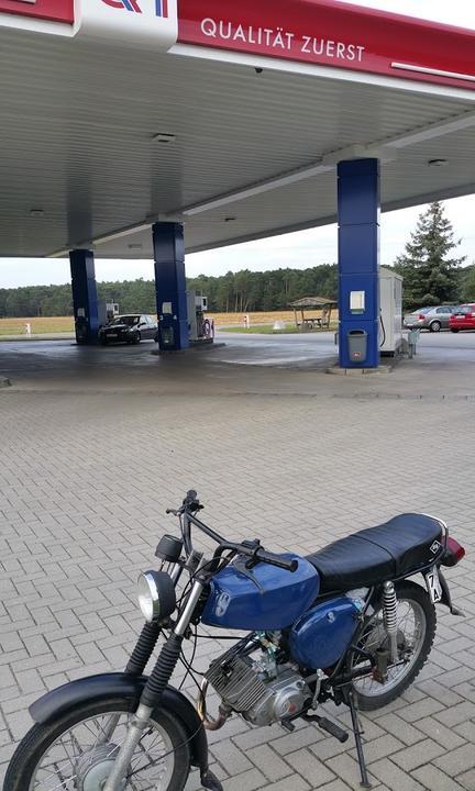 Q1 Tankstelle