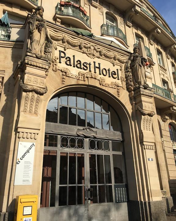 Palast Hotel restaurant & bar